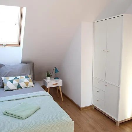 Apartament Mietowy Z 2 Sypialniami I Miejscem Parkingowym Kielce Exteriér fotografie