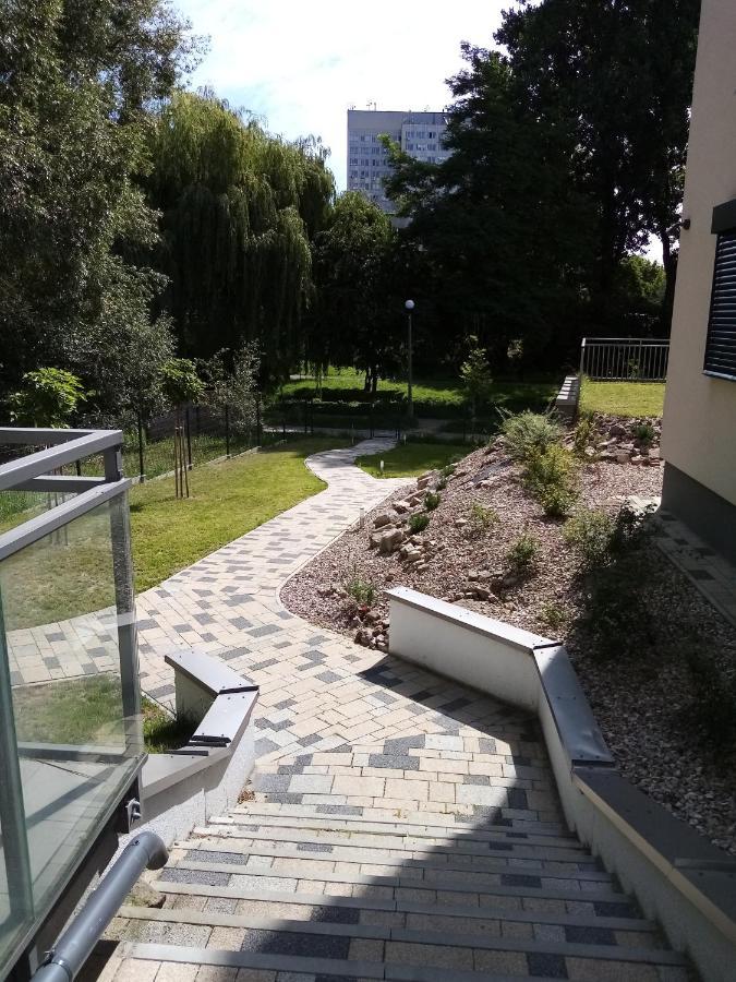 Apartment Mietowy Z 2 Sypialniami I Miejscem Parkingowym Kielce